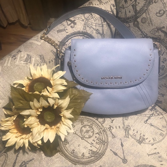 MICHAEL Michael Kors Handbags - Monday’s💥FLASH💥SALE...MK “Aria” Shoulder Bag